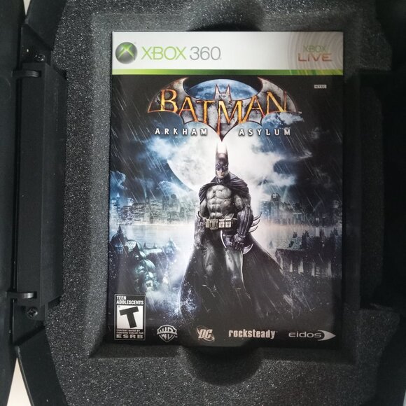 Batman: Arkham Asylum Collector's Edition Microsoft Xbox 360 2009 Complete - Picture 13 of 16